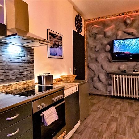 #214 Lux-Flat Im Herzen Von Neuss Mit Netflix & Prime Exterior foto